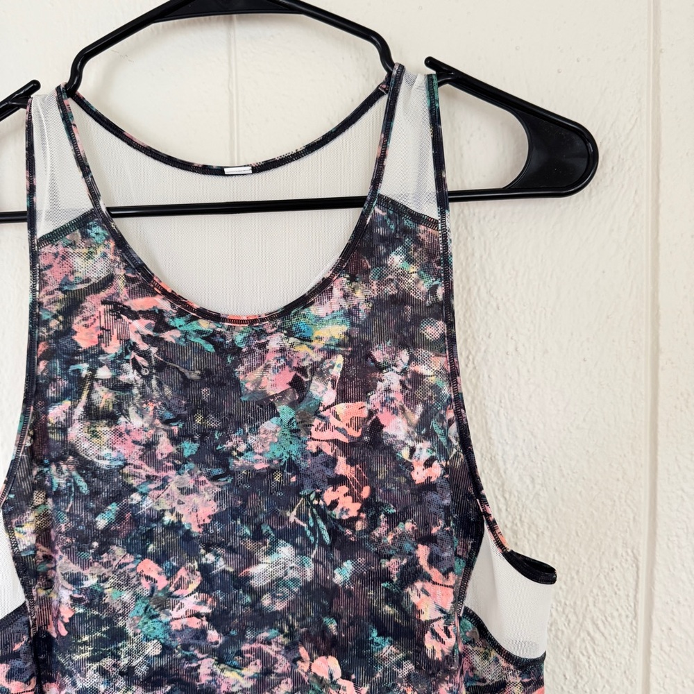 Floral Sleeveless Mesh lululemon Top